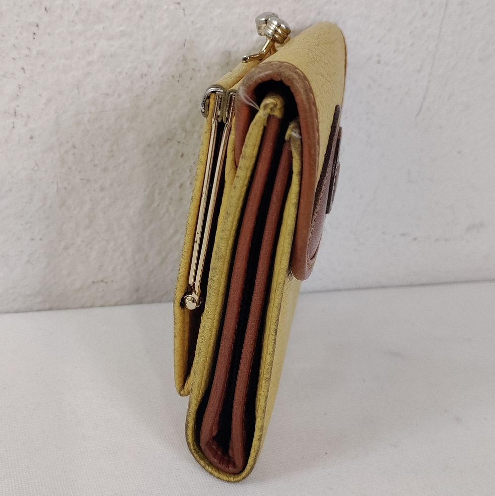 Dooney & Bourke Vintage AWL Mustard & British Tan Trifold Wallet - Picture 4 of 15